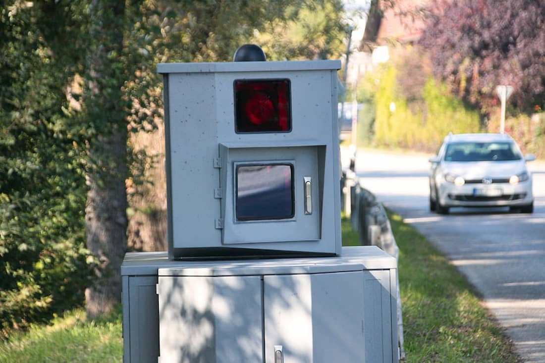 Blitzer für Straßenfahrzeuge