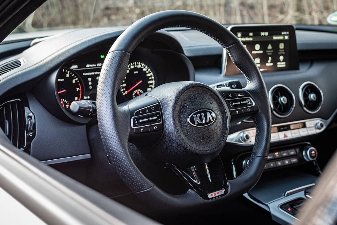 Kia-Stinger-GT-Interior