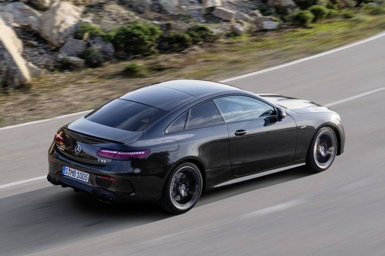 Mercedes-Benz-E-Klasse-Coupe-Cabrio-2020-Facelift-RearAMG