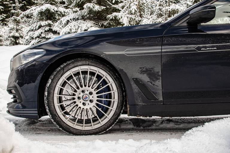 Alpina-D5S-Touring-Brake