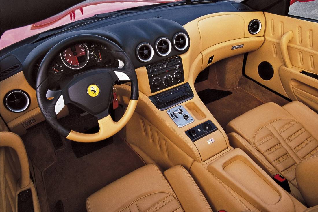 ferrari-superamerica-interior