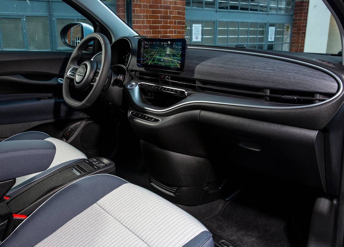 fiat-500-interior