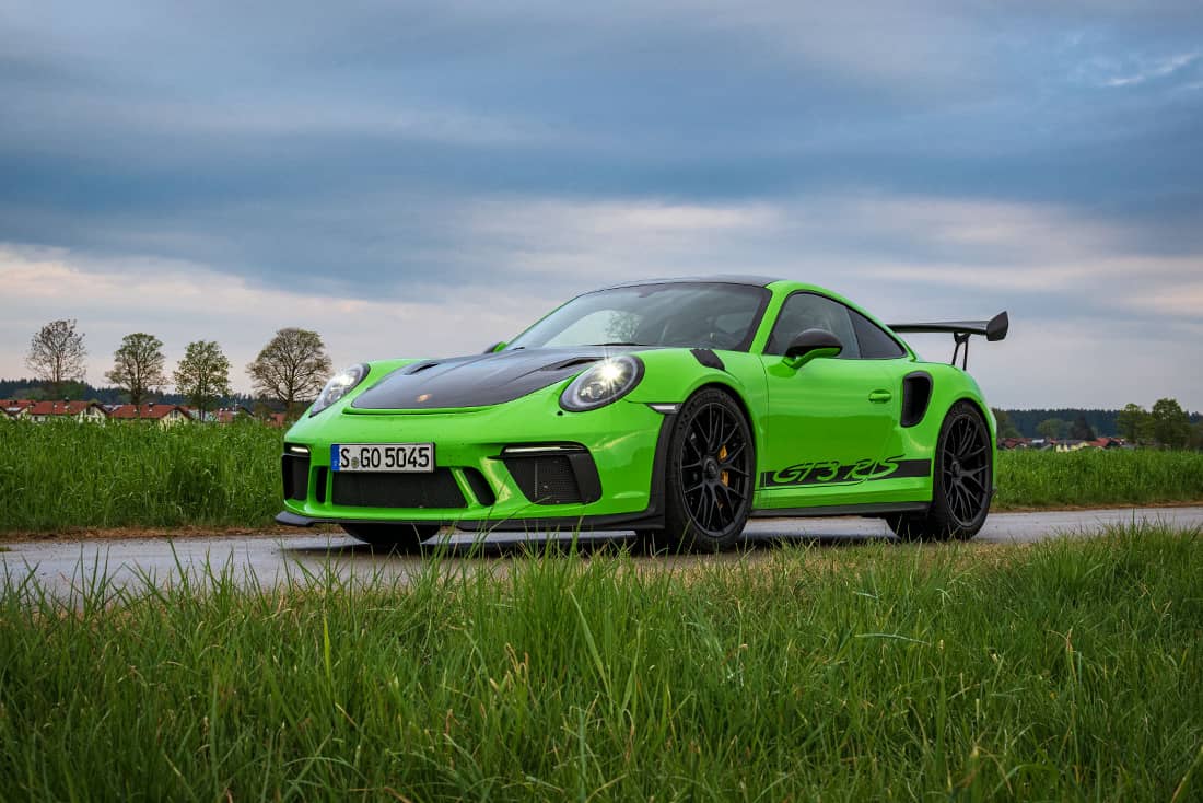 Porsche-GT3-RS-2020-Hero