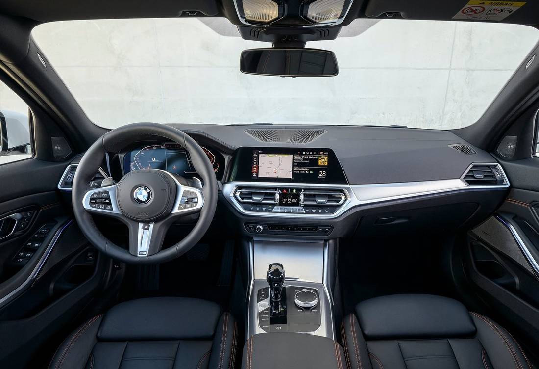 bmw-320d-sport-line-interior