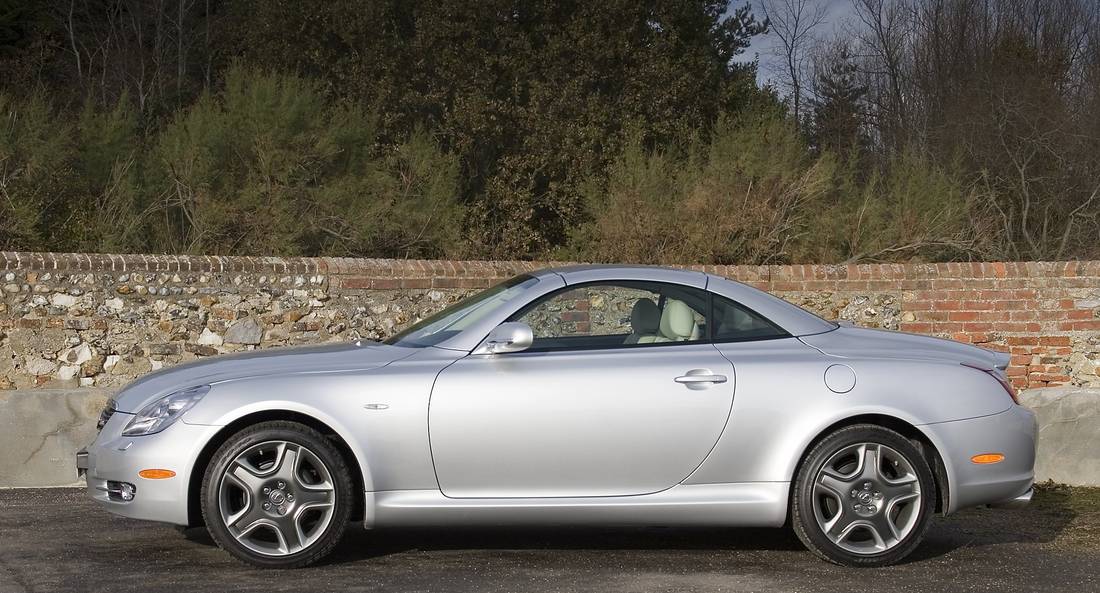 lexus-sc-430-side