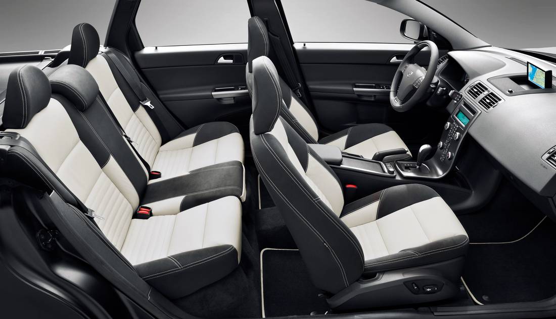 Volvo V50 Seats