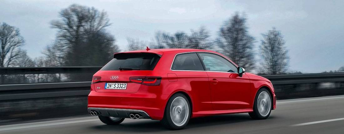 audi-s3-8v-back