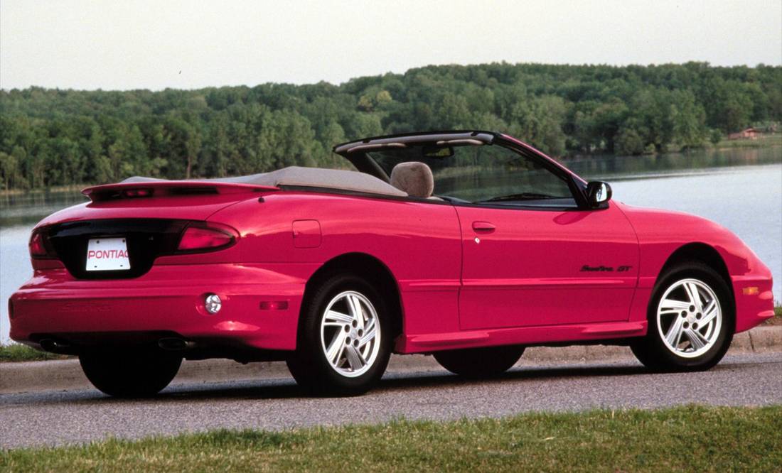 pontiac-sunfire-back