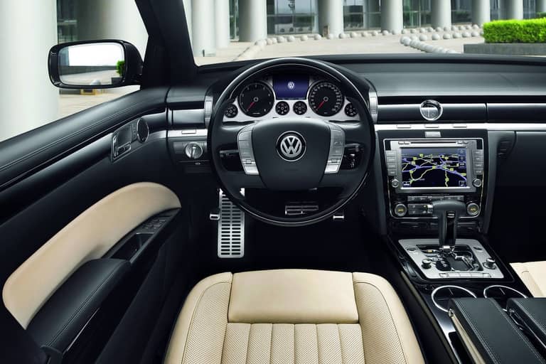 VW-Phaeton-Gebrauchtwagen-Interieur