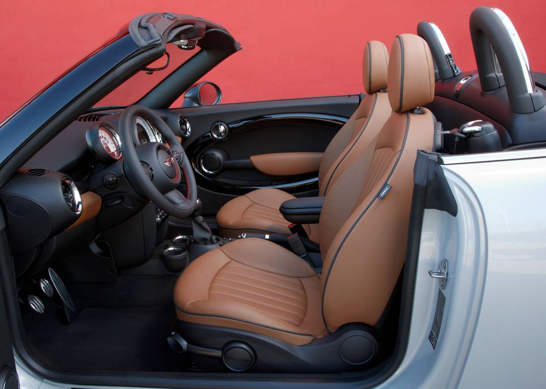 mini-cooper-roadster-seats