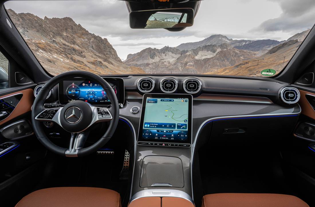 mercedes-benz-c-220-interior