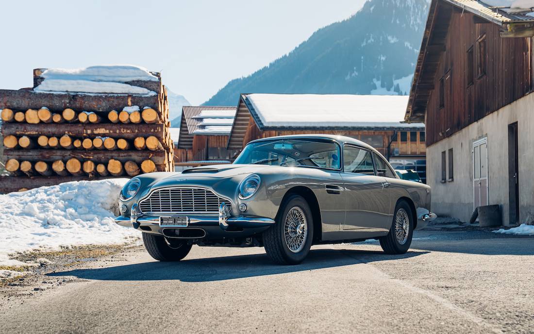 Bekannt aus James Bond Goldfinger und längst zum Kult geworden: Der Aston Martin DB5.