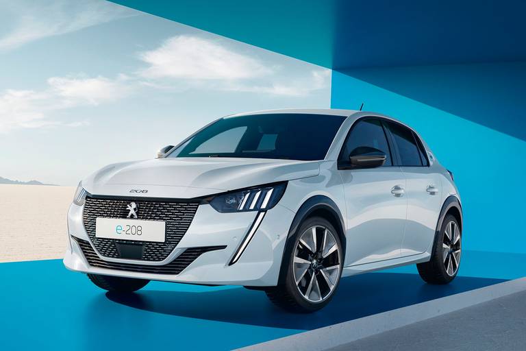  Smaller, more agile, a little cheaper than the e-308: The freshly revised Peugeot e-208 will also go on sale with a facelift in the next few weeks.