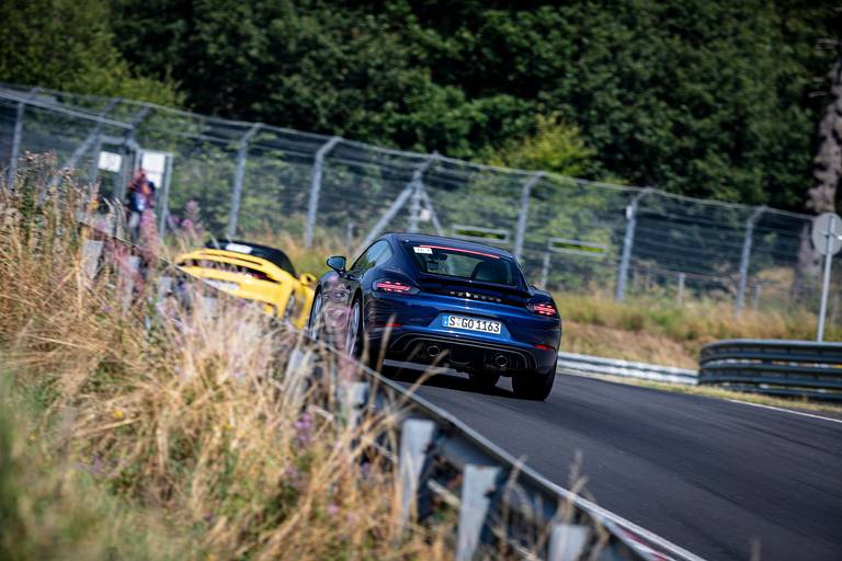 Porsche-718-Cayman-GTS-40-Rear