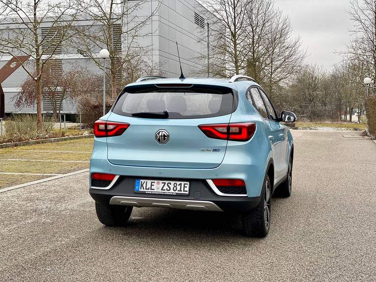 MG ZS EV 2021 Blau HEck