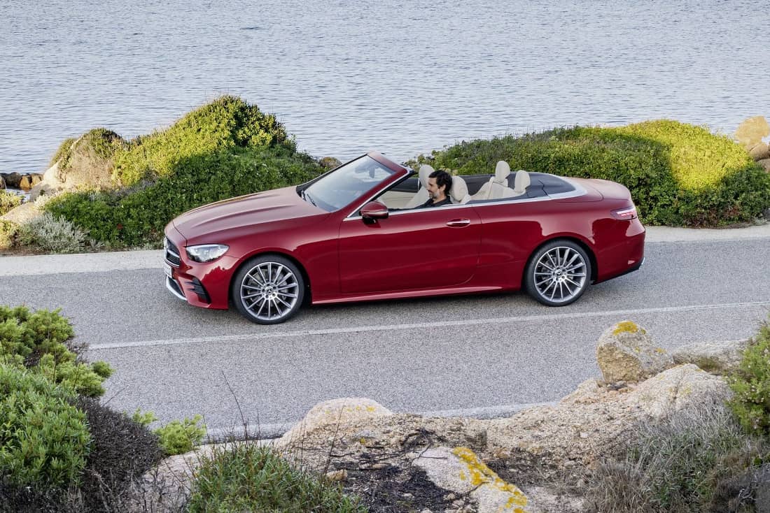 Mercedes-Benz-E-Klasse-Coupe-Cabrio-2020-Facelift-Hero