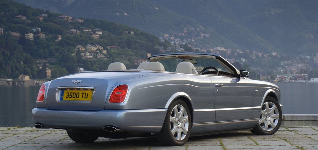 bentley-azure-back