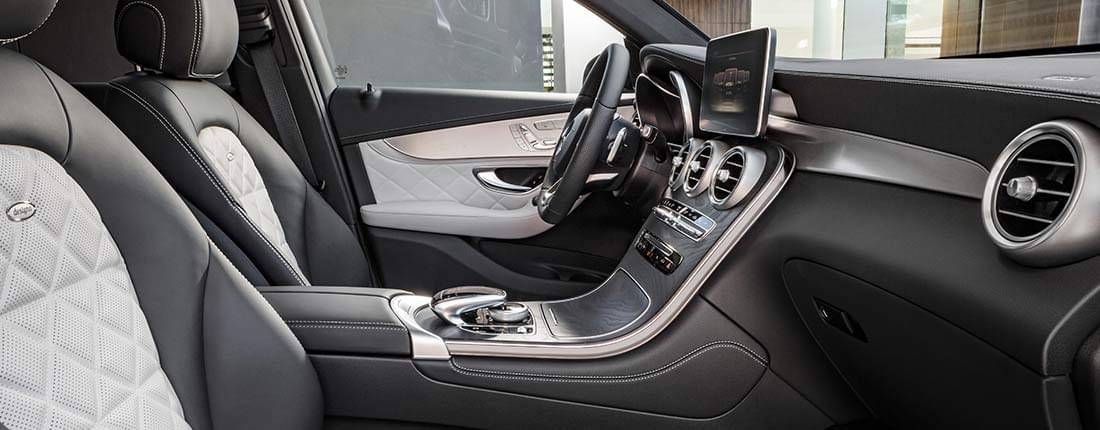 mercedes-benz-glc-300-seats