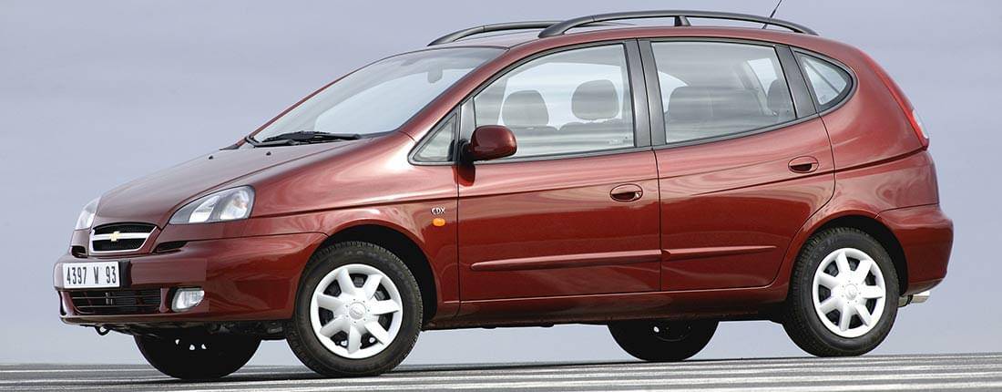 chevrolet-rezzo-side