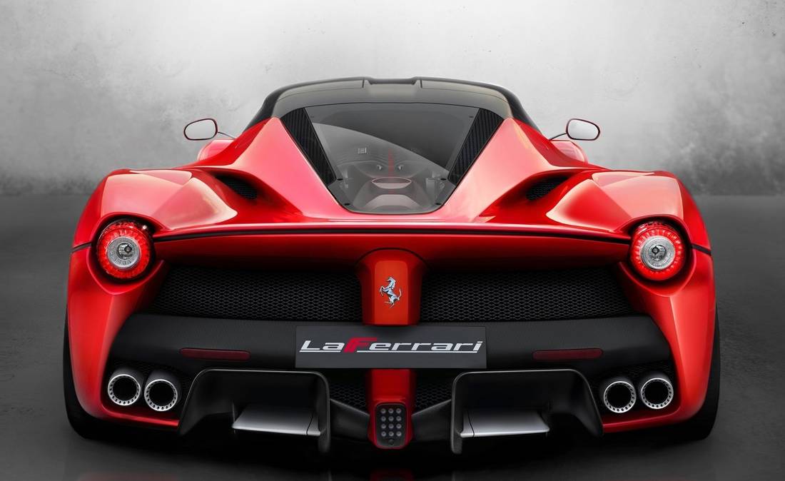 ferrari-laferrari-back