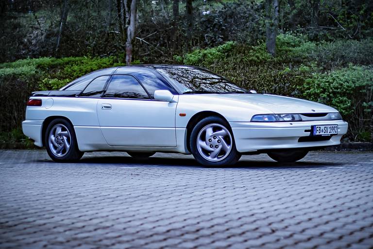 Subaru-SVX-2023-Side