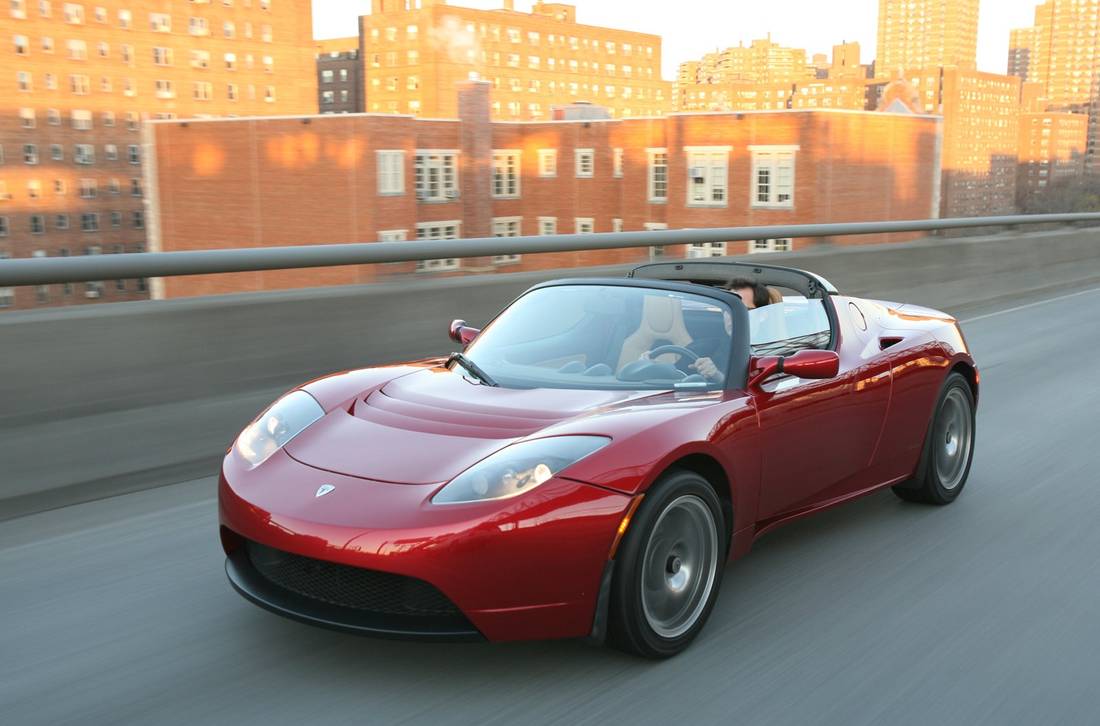  Die Basisversion des elektrisch angetriebenen Tesla Roadster kann 2022 reserviert werden. Spätestens 2023 soll der Tesla Targa dann zu den Kunden kommen.