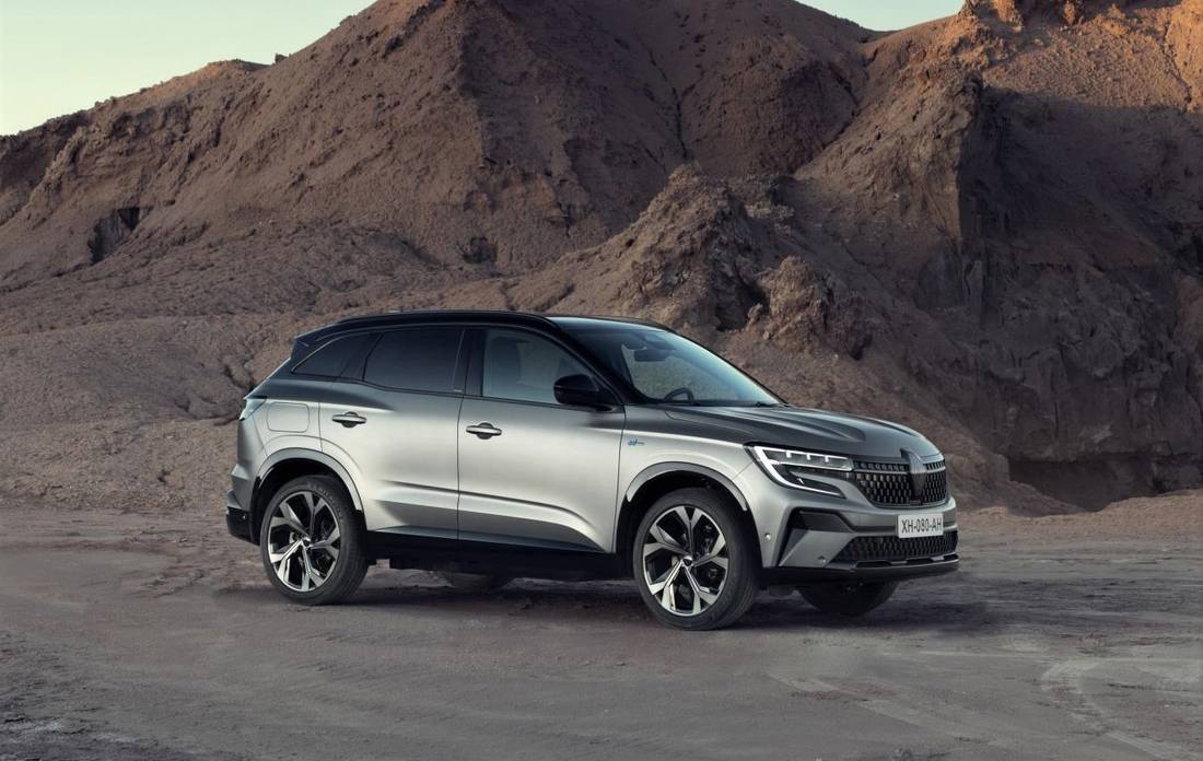 renault-austral-silber-seitenansicht