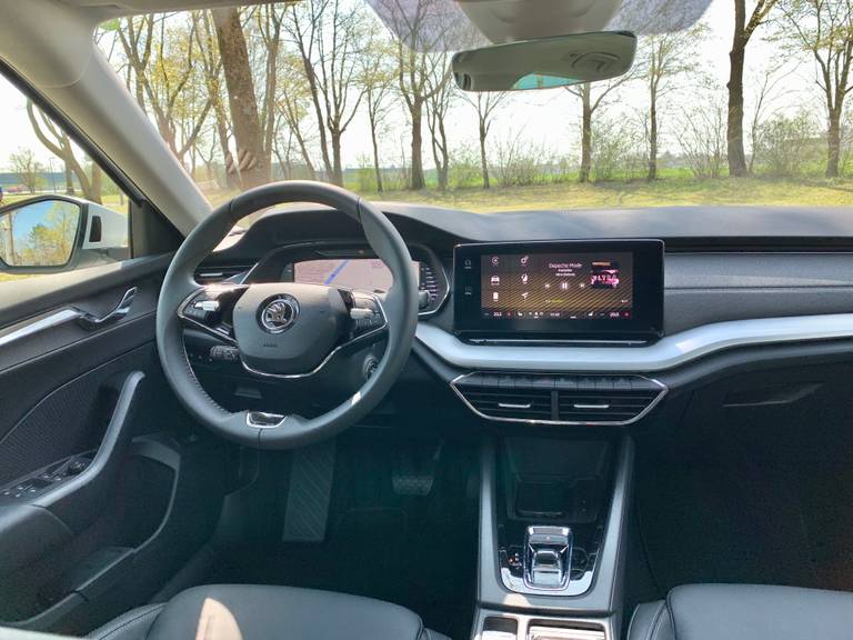 Skoda Octavia Combi First Edition 2020 Int Cockpit