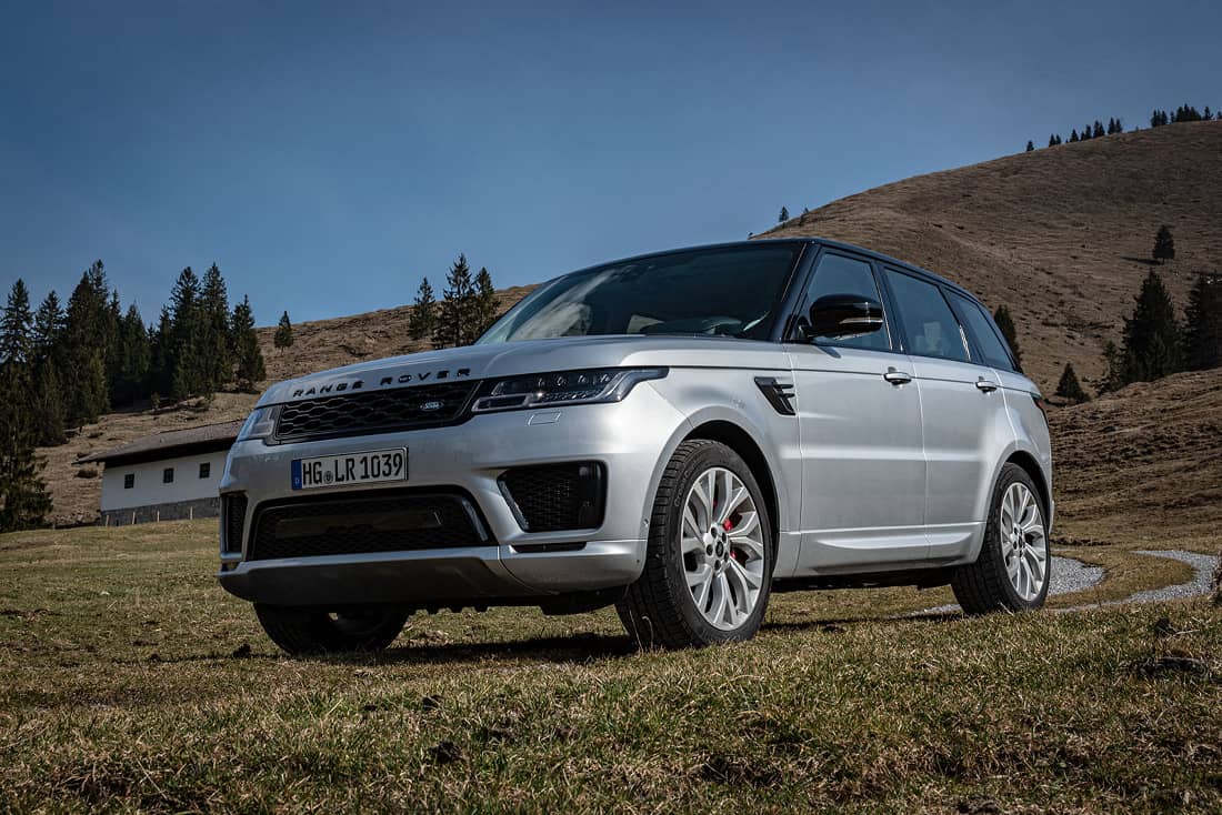 Milde Versuchung: Test Range Rover Sport P400 HST