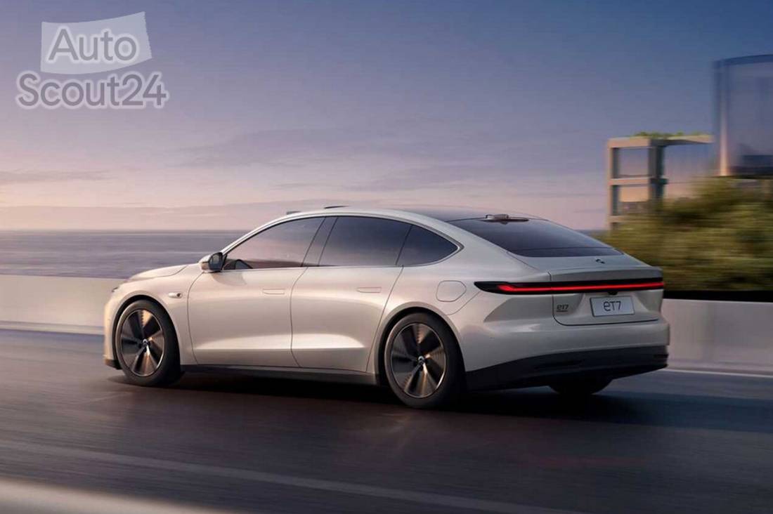 NIO-ET7-2