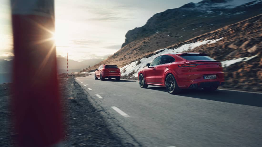 Porsche-Cayenne-GTS-Hero