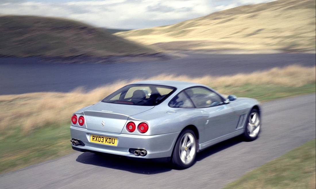 ferrari-550-maranello-back