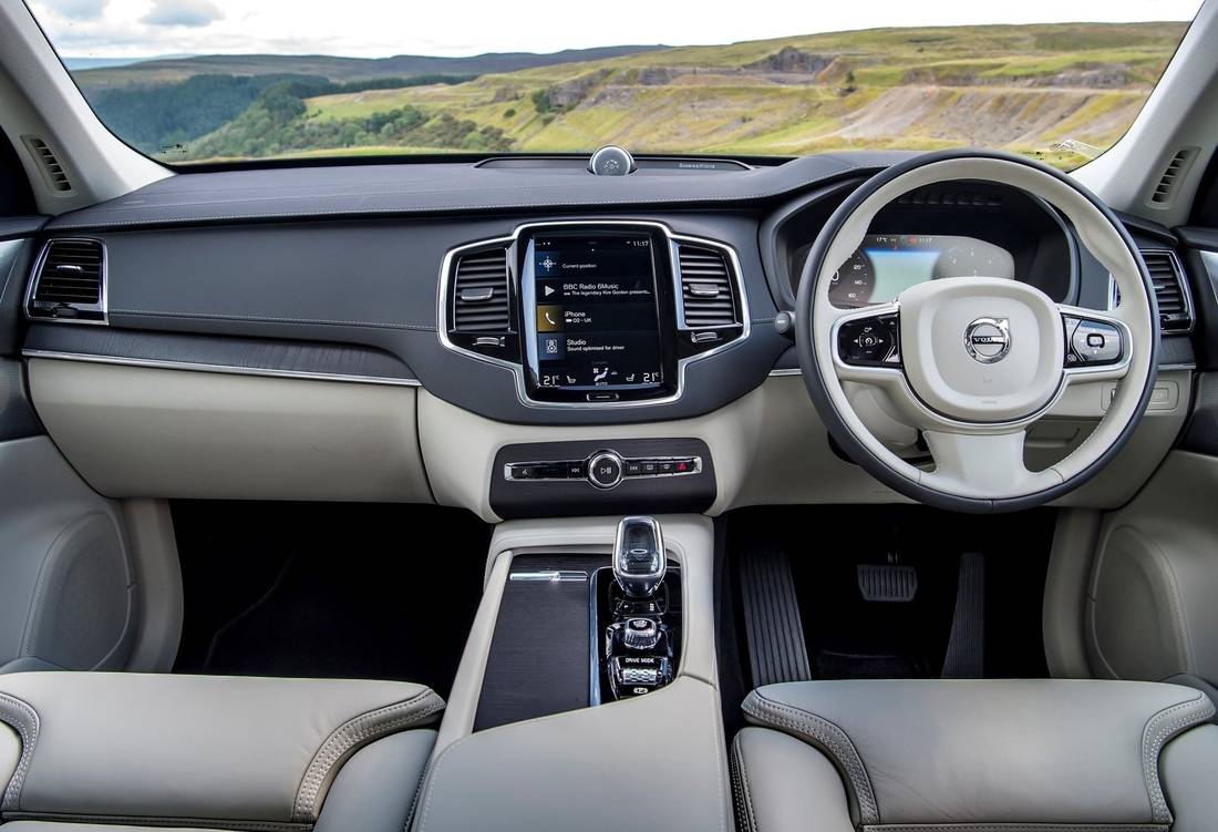 volvo-xc90-interior