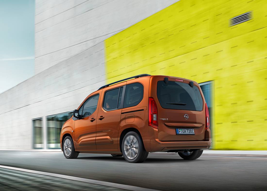 Opel Combo e-Life Back