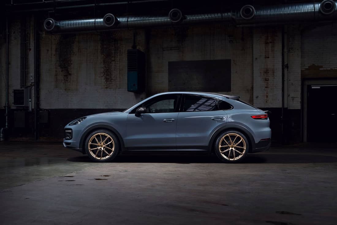 Porsche-Cayenne-GT-2022-Hero