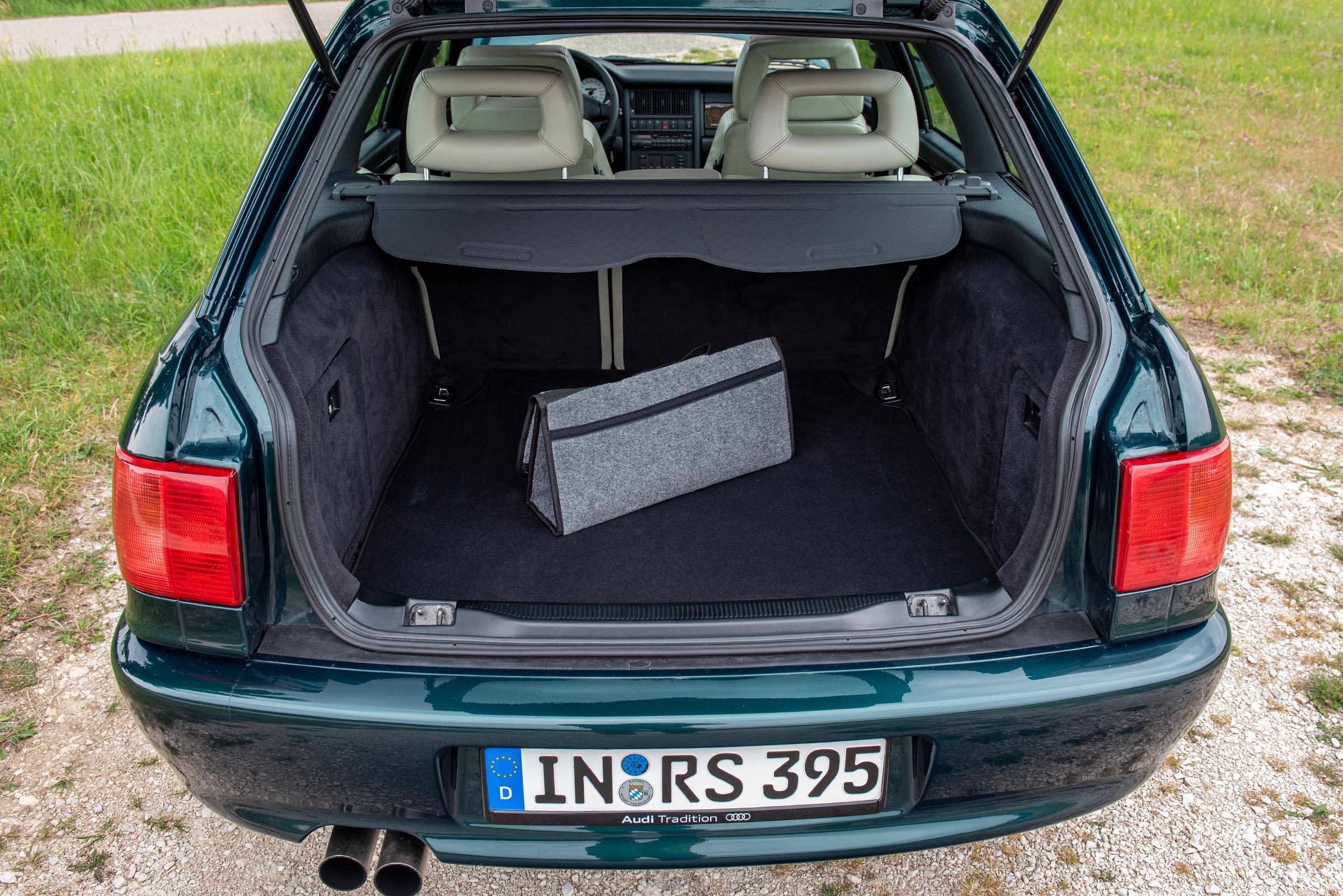 Audi RS2 Kofferraum