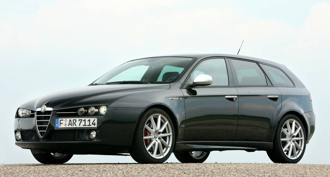 alfa-romeo-159-front