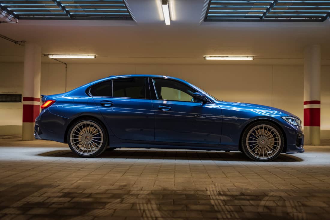 BMW-Alpina-D3-S-Biturbo-Garage-Side-big