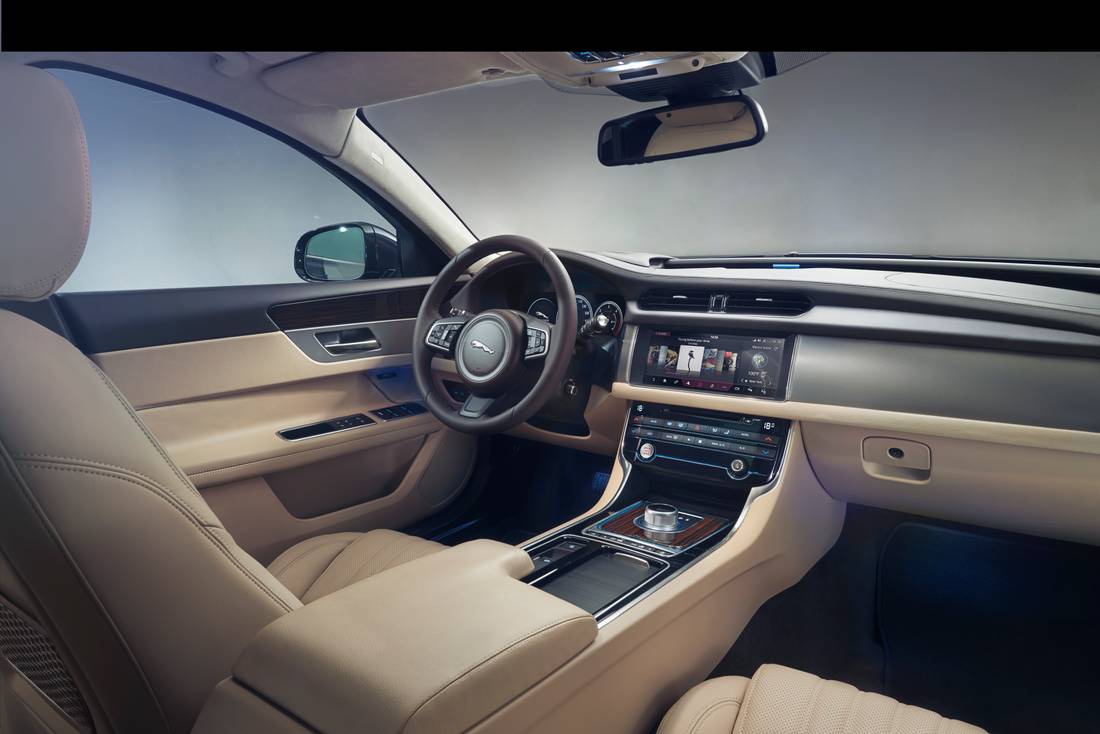 Jaguar XF Interieur