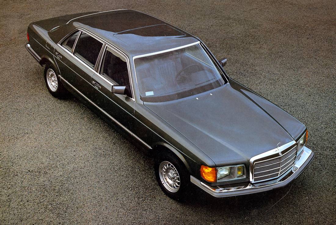 mercedes-benz-380-overview