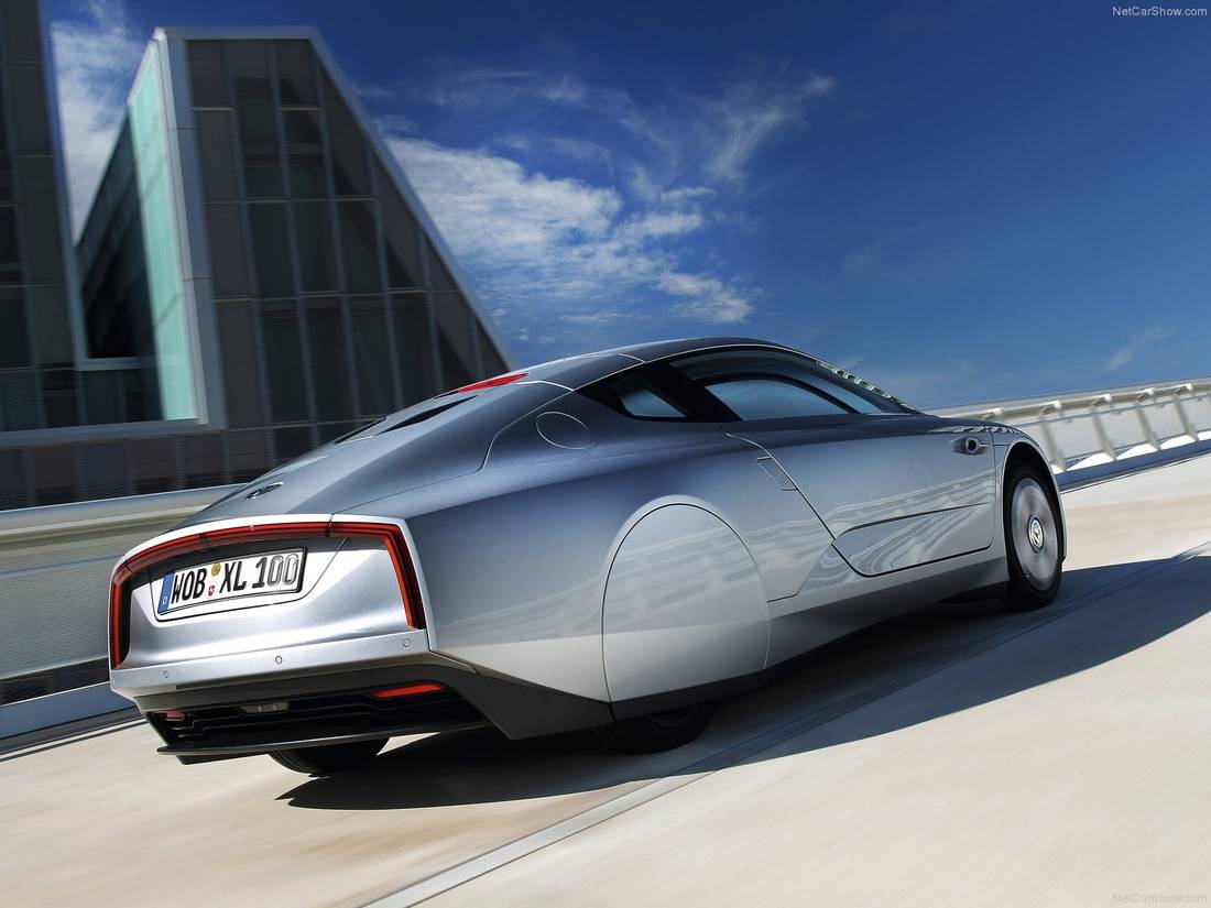 Volkswagen-XL1-2014-1600-13