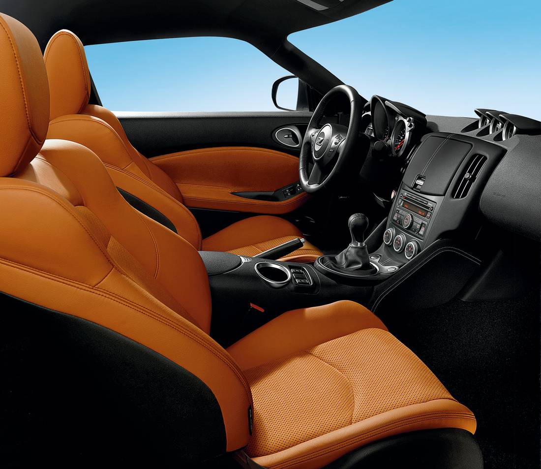 Indoor Autoabdeckung passend für Nissan 370Z 2008-2021 mit Spiegeltaschen €  199.95