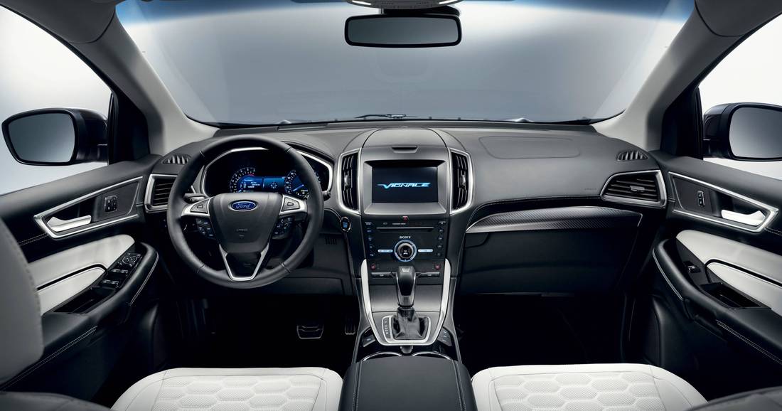 ford-edge-interieur