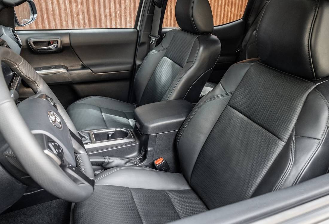 toyota-tacoma-interior