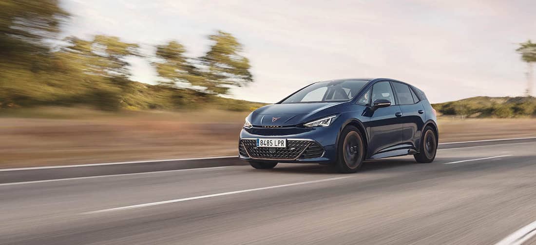  Mit dem Cupra Born darf die Sportmarke von Seat in der Kompaktklasse elektrisch durchstarten.