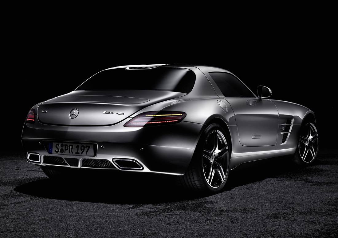 mercedes-benz-sls-back