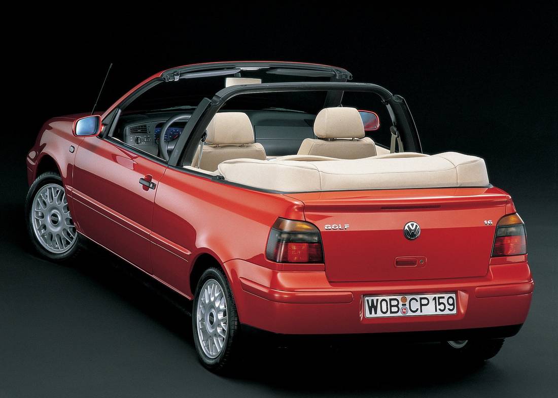 vw-golf-3-cabrio-bak