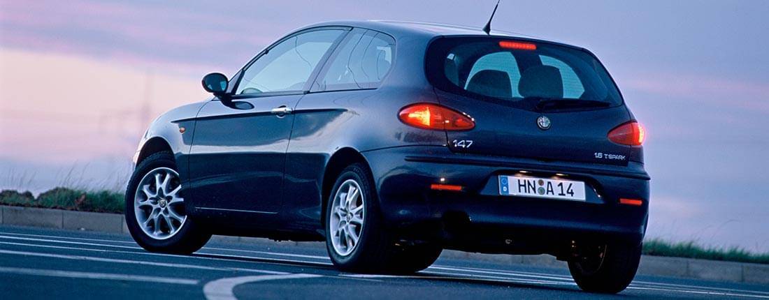 Alfa Romeo 147: Neues Gesicht und erweiterte Ausstattung