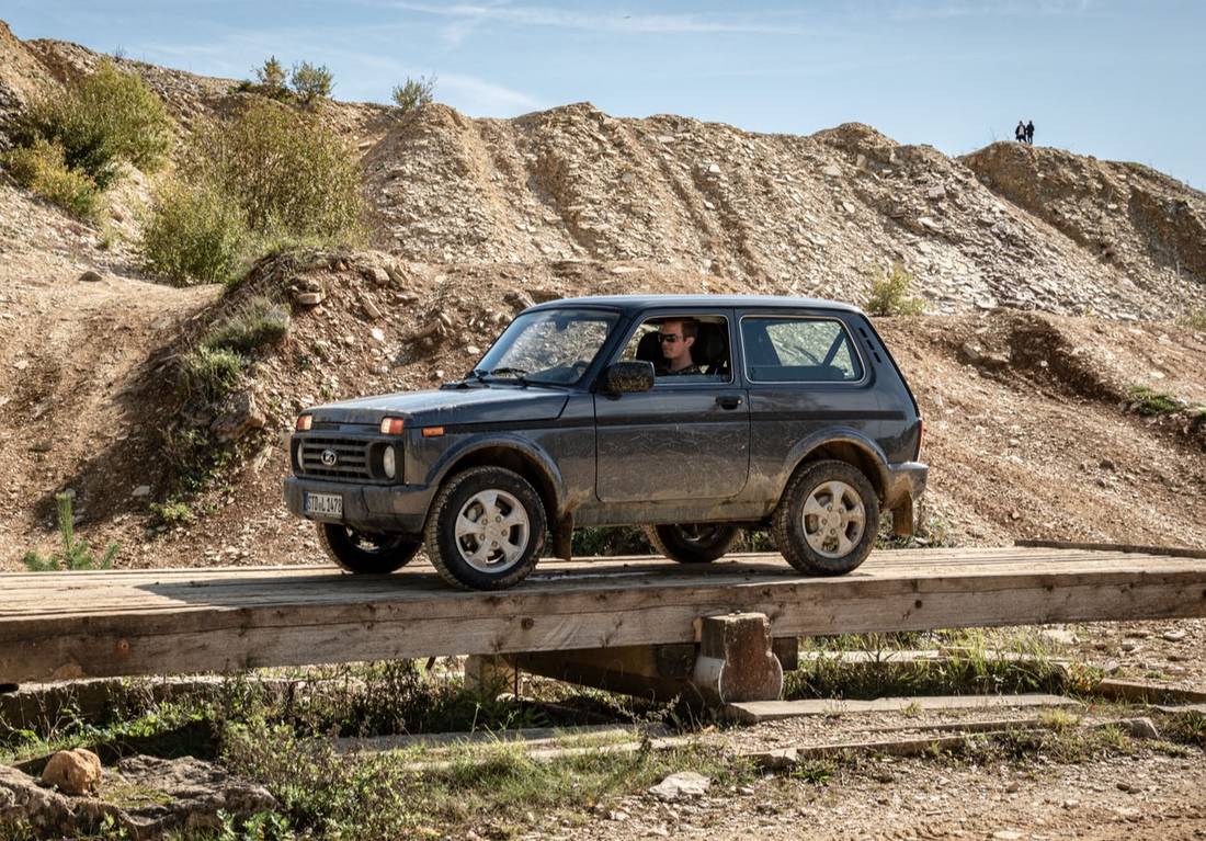 Lada-4x4-Hero