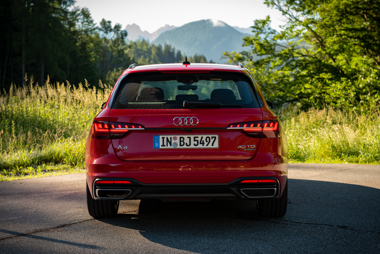 Audi-A4-Avant-2021-Rear